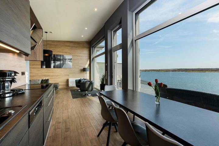 Ferienhaus für 6 Personen, mit Terrasse und Garten sowie Sauna und Seeblick in Löbnitz