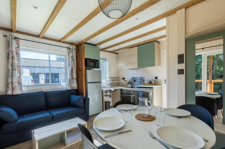 Camping pour 2 personnes, avec terrasse ainsi que piscine et jardin dans Haute-Normandie - 4