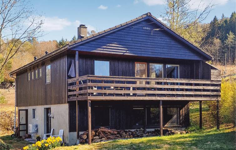 Ferienhaus für 8 Personen, mit Terrasse und Garten, mit Haustier in Etne - 2