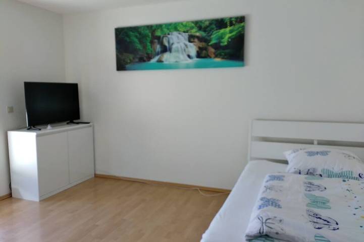 Ganze Wohnung, Sindel Living Service corporate business Apartment with Terrace in Sindelfingen, Landkreis Böblingen