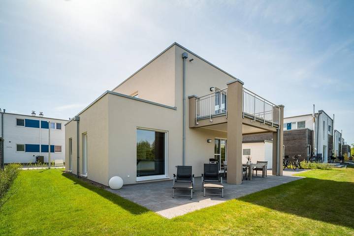 Ferienhaus für 4 Personen, mit Sauna und Terrasse sowie Garten in Butjadingen - 2