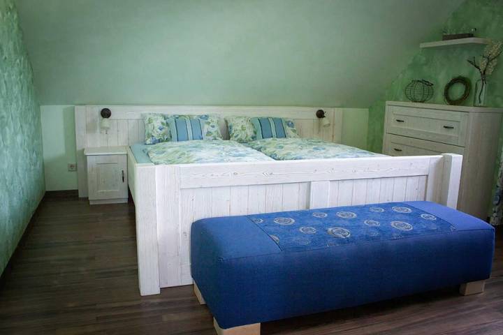 Ferienhaus für 4 Personen, mit Terrasse und Garten sowie Sauna und Ausblick in Lauscha - 4