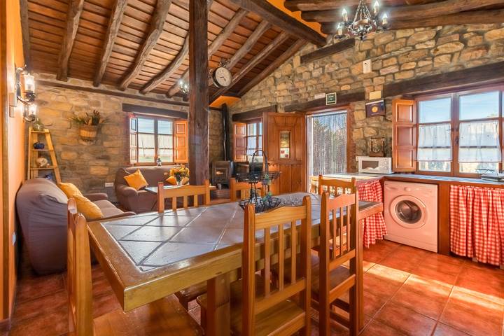 Gîte pour 6 personnes, avec jardin et balcon dans Cantabrie - 4