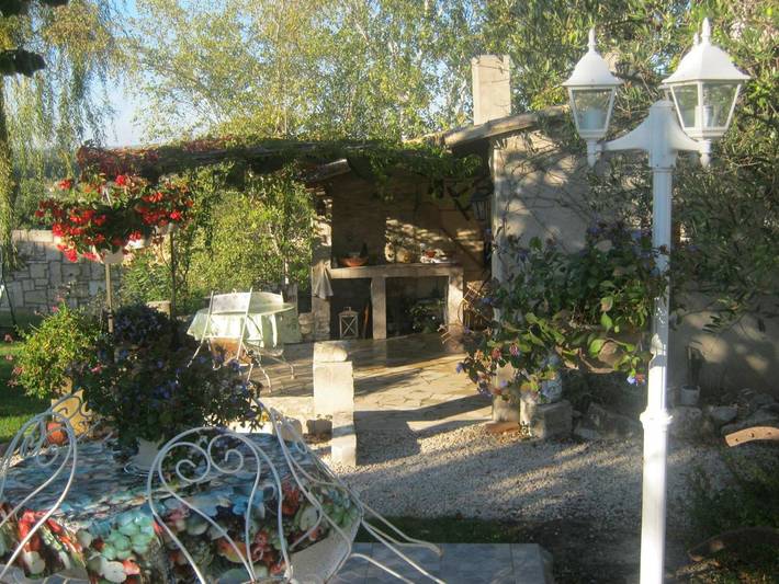 Location de vacances pour 2 personnes, avec vue et piscine ainsi que jardin et vue sur le lac, animaux acceptés à Comps - 4