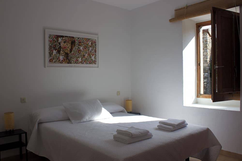 Ganze Wohnung, La Plaçeta - Sant Llorenç de la Muga in Sant Llorenç de la Muga, Oberampurien