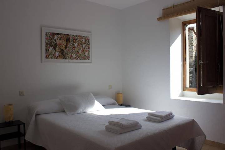 Ganze Wohnung, La Plaçeta - Sant Llorenç de la Muga in Sant Llorenç de la Muga, Oberampurien