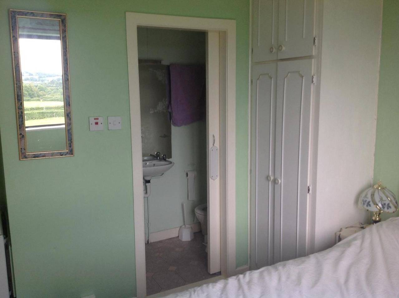 Hill View B&B Silvermines Buget Accomodation in Nenagh, County Tipperary