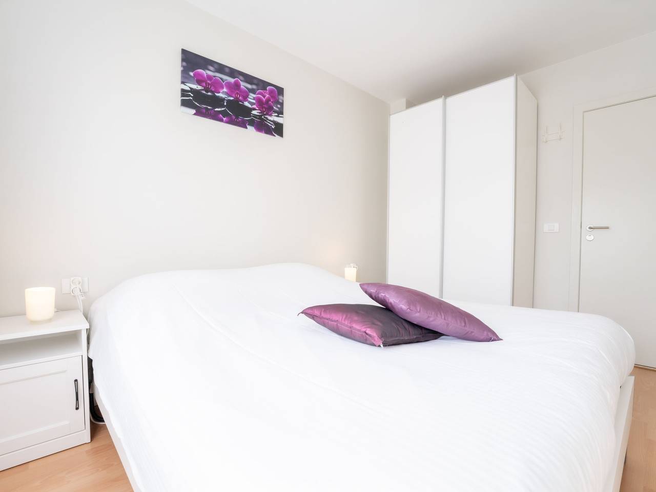 Entire apartment, Ruzette beach with parking in Blankenberge, Belgian Coast