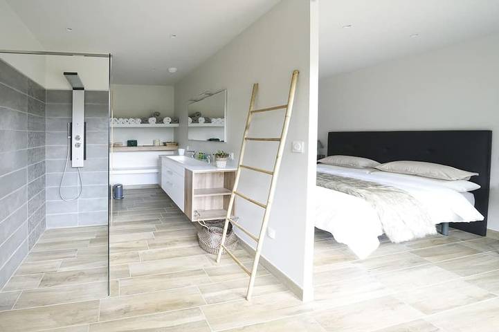 Location de vacances pour 10 personnes, avec jardin à Sumène - 3