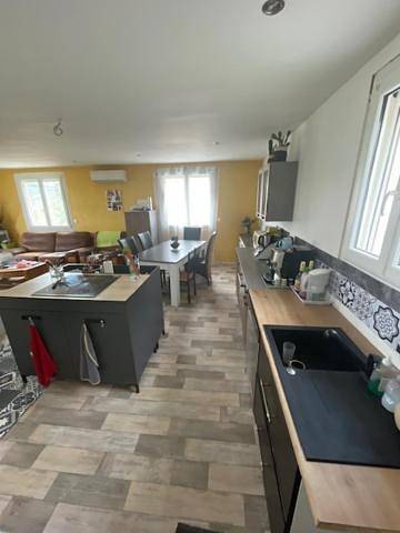 Gîte pour 2 personnes, avec terrasse ainsi que vue et jardin à Capdenac - 4
