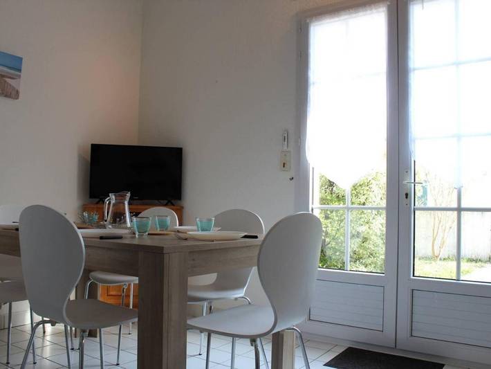 Location de vacances pour 6 personnes, avec terrasse et jardin dans Plage Gautrelle - 4
