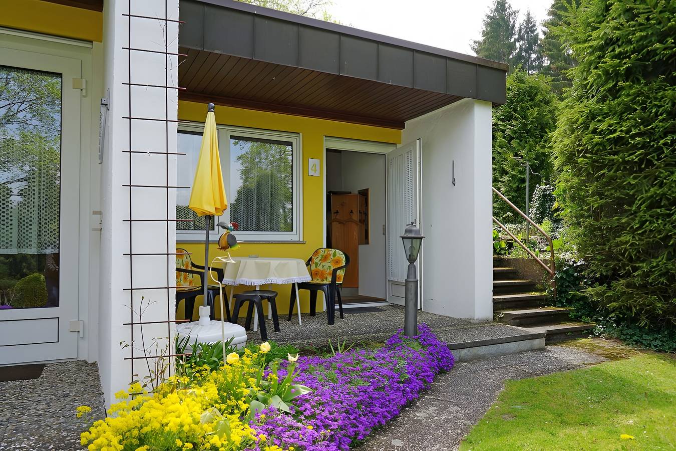 Ganze Wohnung, Ferienwohnung Nr. 4 mit eigener Terrasse, ruhig und Nähe Solemar Therme in Bad Dürrheim, Mittlerer Schwarzwald