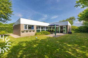 Bungalow für 6 Personen, mit Terrasse und Garten in Westkapelle