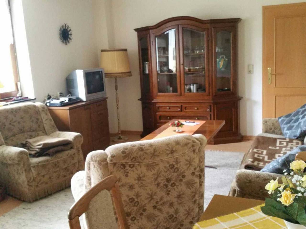 Ganze Ferienwohnung, Ferienhaus Raabe - Schöne Terrassenwohnung mit Gartennutzung in Birresborn, Vulkaneifel