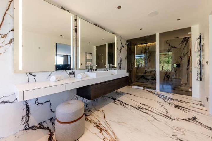 Villa pour 10 personnes, avec vue sur le lac et vue ainsi que piscine et jardin à Talloires - 3