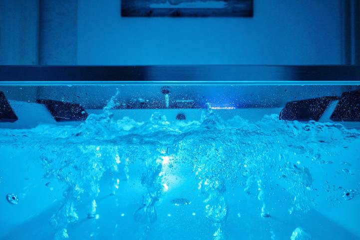 Location de vacances pour 3 personnes, avec terrasse et jacuzzi, animaux acceptés à Thessalonique - 4