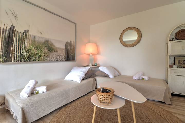 Ferienwohnung für 4 Personen, mit Terrasse und Garten in Cannes - 3