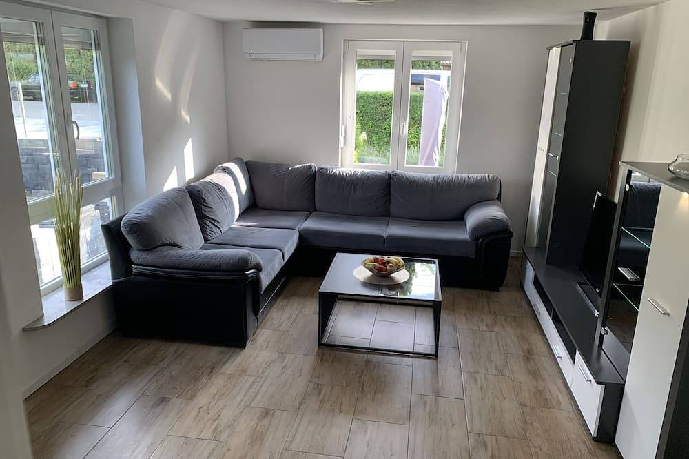 Ganze Wohnung, Schöne Klimatisierte Ferienwohnung in Balingen, Neckar-Alb