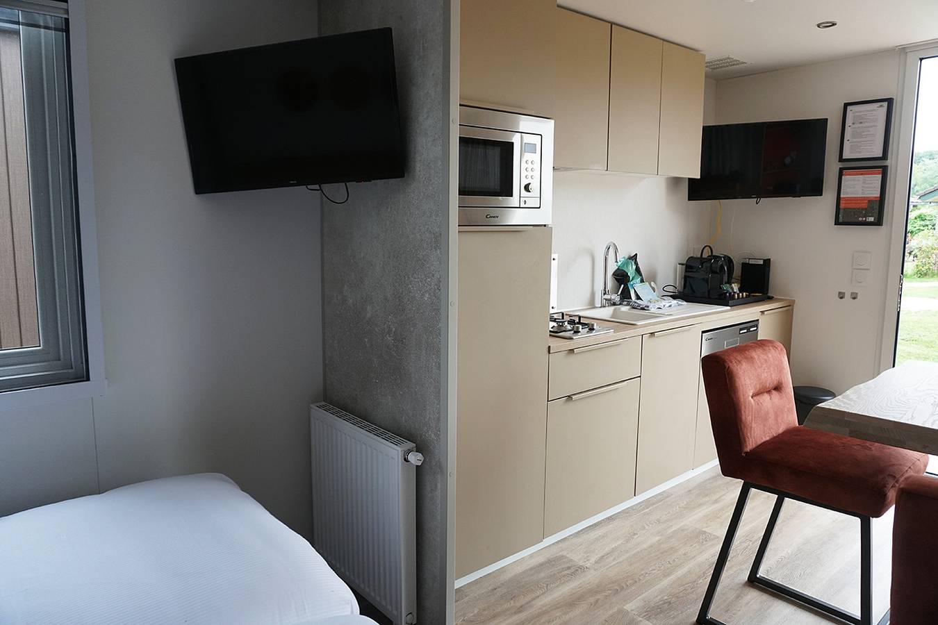 Recreatiepark De Boshoek — Hotellodge | 2 + 2 personen in Veluwe