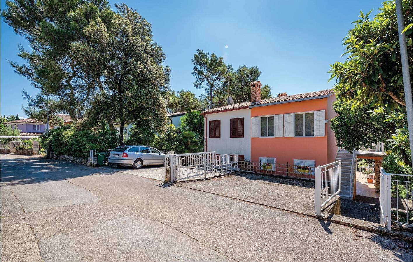 Ganze Ferienwohnung, Gemütliche Ferienwohnung mit Terrasse, Klimaanlage und WLAN in der Nähe des Amarin-Strandes in Borik, Rovinj und Umgebung
