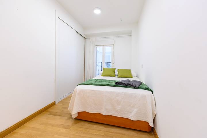 Appartement entier, M Piso 2 dormitorios y 2 baños en el cen in Centro (Madrid), Madrid