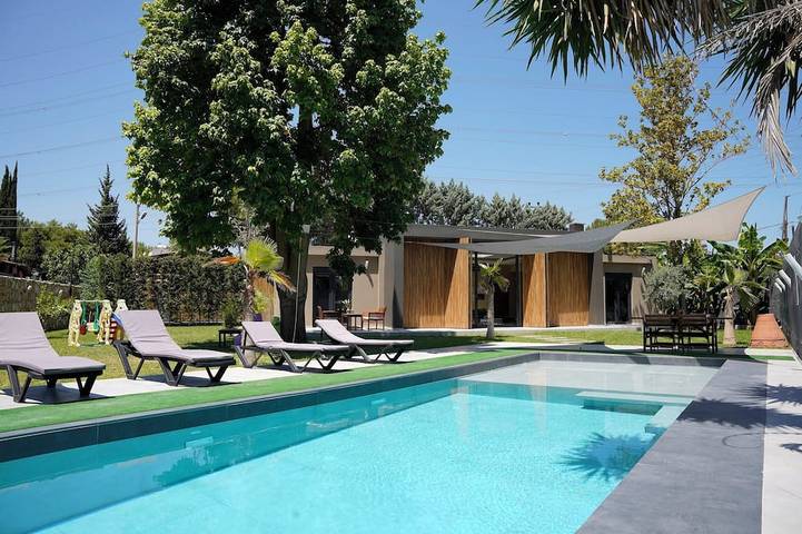 Villa for 8 people, with garden - 1
