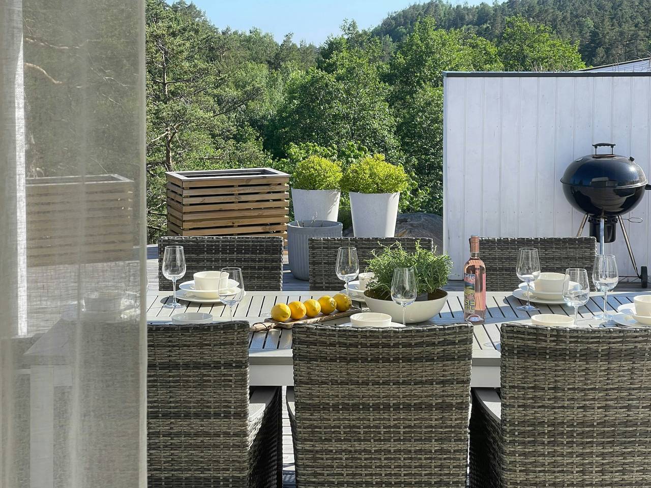 Schönes Ferienhaus bei Risør mit Boot in Risør