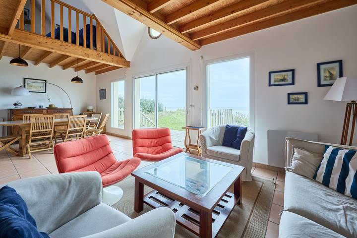 Location de vacances pour 8 personnes, avec terrasse et jardin à Denneville - 2