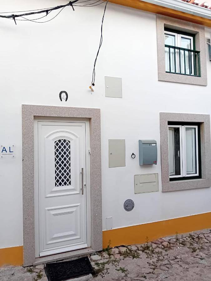 Four-Bedroom House in Alpalhão, Distrito de Portalegre