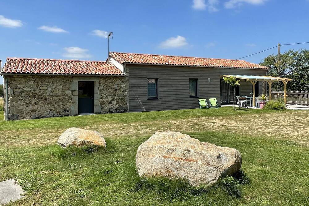 La Chaudronnière, gîte 4/6 places proche du Puy du Fou in Bressuire, Deux-Sèvres