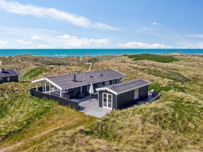 Ferienhaus mit Meerblick für 6 Personen, mit Terrasse und Sauna in Grønhøj Strand