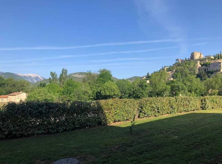 Gîte pour 3 personnes, avec terrasse et piscine à Montbrun-les-Bains - 2