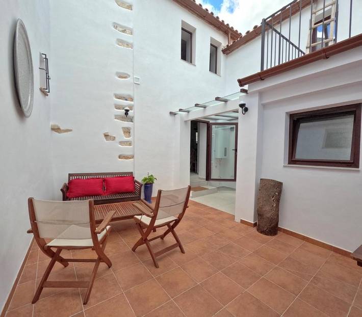 Casa rural para 6 personas, con piscina además de terraza y vistas en Montejaque - 2