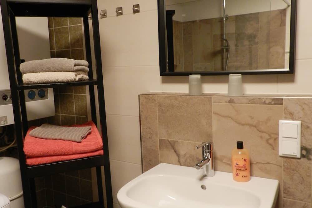 Ferienwohnung Gartenblick im historischem Heuerhaus im traumhaften Rhodo-Garten in Westerstede, Ammerland