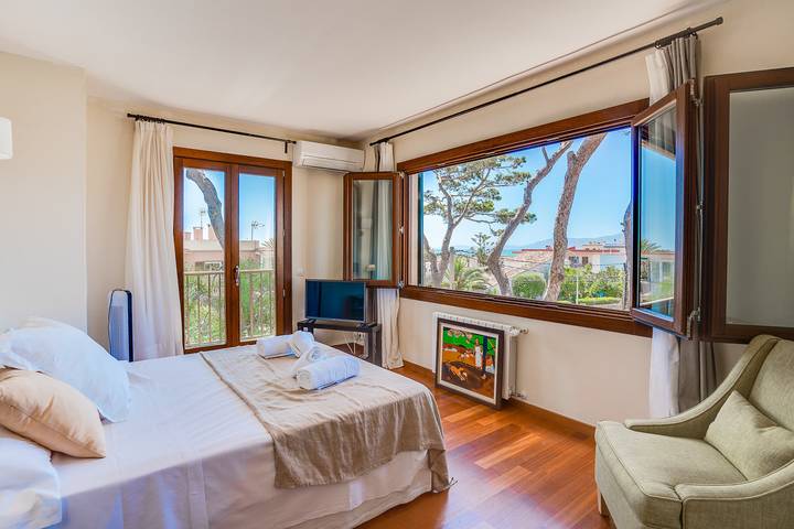Villa für 7 Personen, mit Terrasse und Garten in Playa de Palma - 4