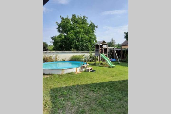Ferienwohnung für 4 Personen, mit Terrasse und Garten sowie Pool und Sauna in Bestensee - 2