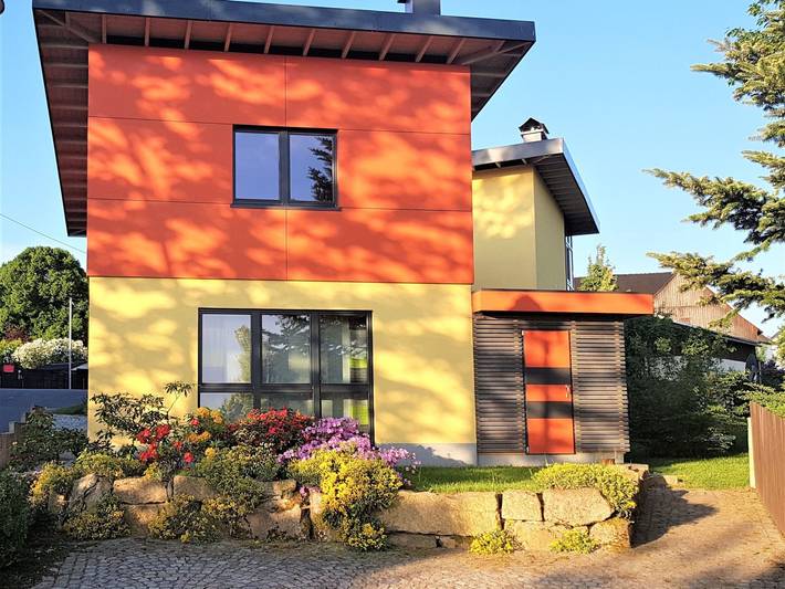 Ferienhaus für 4 Personen, mit Terrasse und Garten