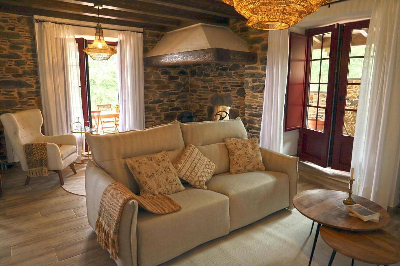 Three-Bedroom House in Cedeira, Costa de Galicia