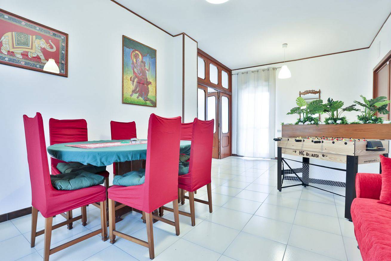 Apartamento entero, Guesthost - Surya Grand Apartment with Terraces in Salerno, Costa tirrenica campania