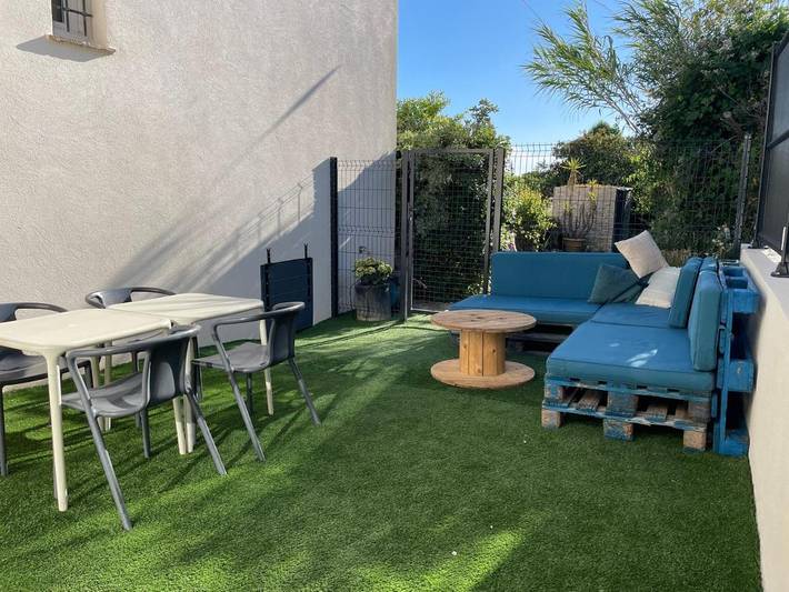 Gîte pour 2 personnes, avec jardin et terrasse à La Fare-les-Oliviers - 3