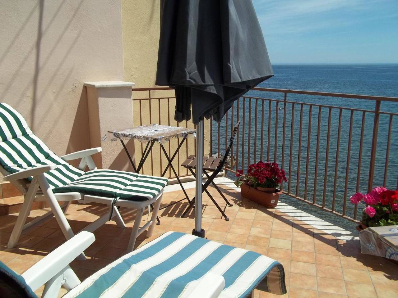 Holiday Home in Giardini-Naxos, Messina Provinz