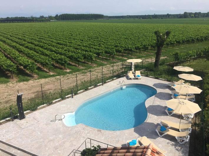 Location de vacances pour 6 personnes, avec vue ainsi que jardin et piscine à Codroipo - 3