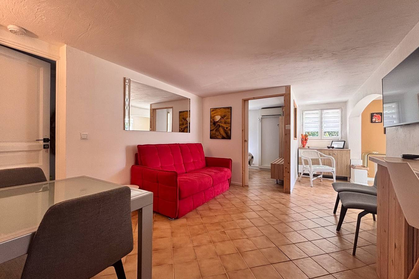 Geheel appartement, Vakantieappartement voor 5 personen met terras in Mandelieu-la-Napoule, Massif de l'Esterel