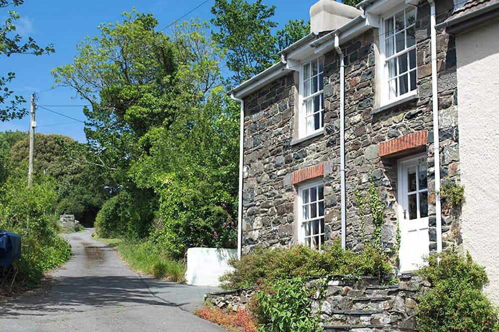 Cottage for 5 People in Fishguard, Pembrokeshire
