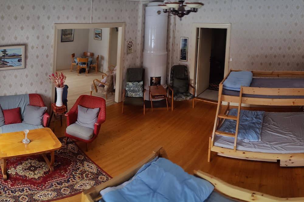 Helles und großzügiges Wohnen in historischem Gebäude in Angermanland