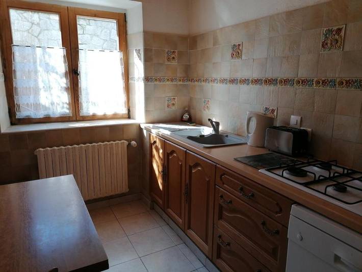 Gîte pour 5 personnes, avec vue et jardin, animaux acceptés dans Office De Tourisme De Combloux - 4