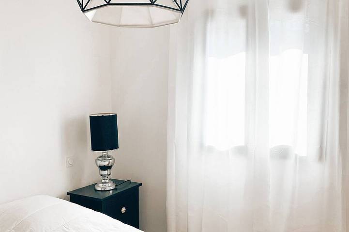 Location de vacances pour 6 personnes, avec terrasse et jardin à Murato - 4