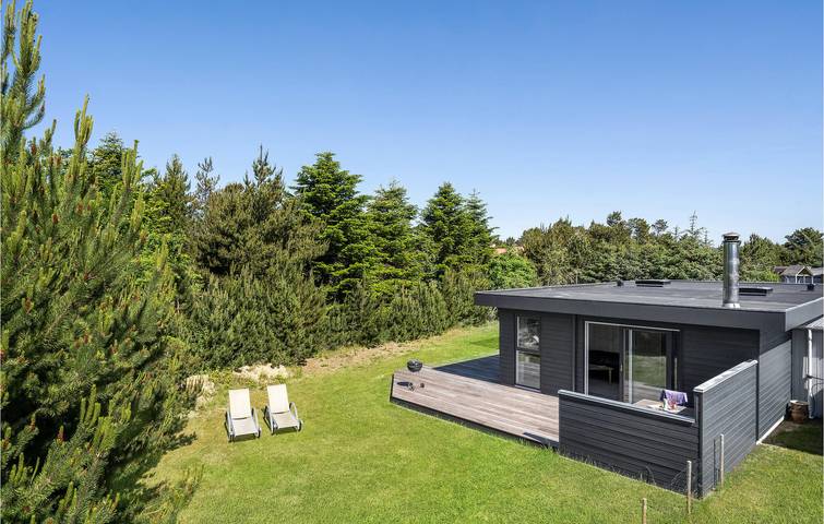 Ferienhaus für 4 Personen, mit Terrasse und Garten in Tirpitz Museum (Oksby) - 2