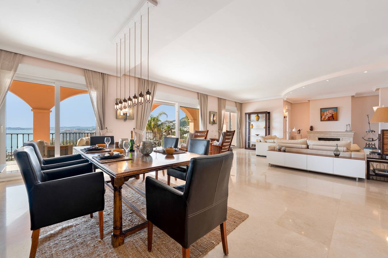 Villa 'Beachside with Great Sea View' with Sea View, Wi-Fi and Air Conditioning in Benalmádena Costa, Benalmádena