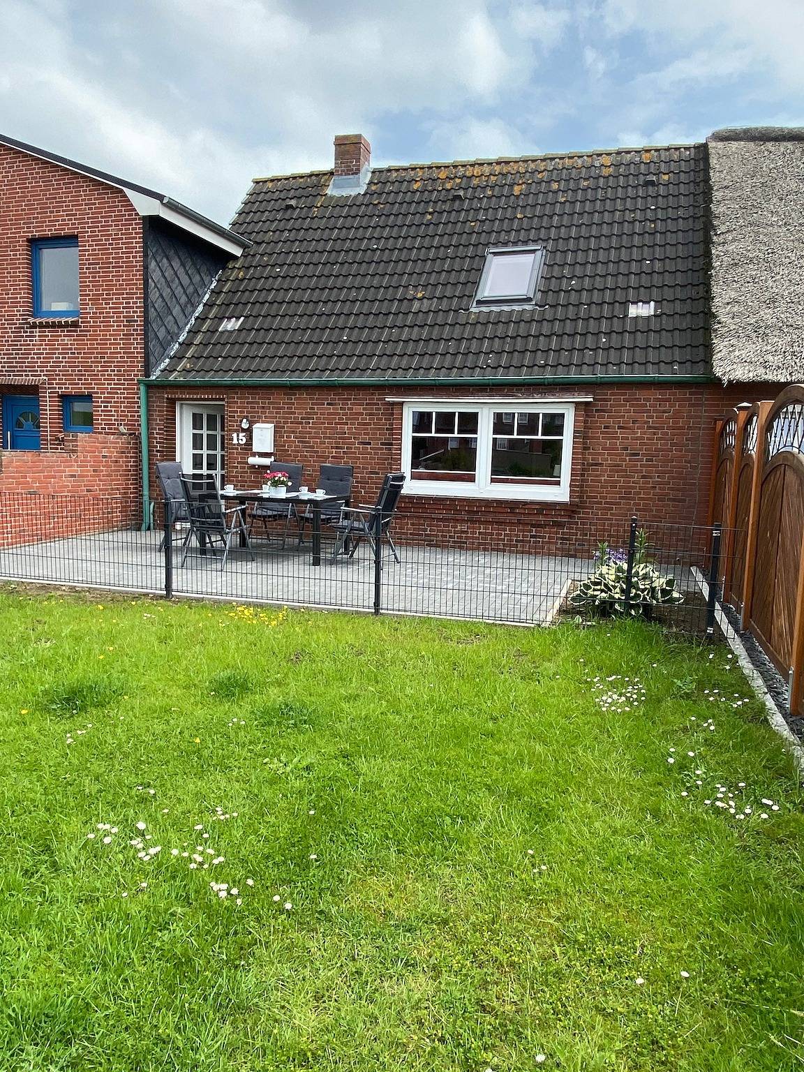 Ferienhaus 'Söte Hus', 3 Schlafzimmer, 2 Bäder, 100m vom Badestrand  in Nordstrand (Gemeinde), Nordstrand